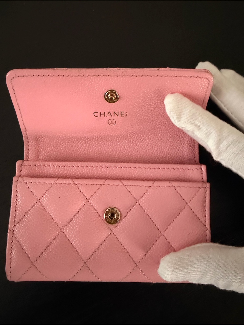 Chanel Pink Quilted Caviar Wallet with Gold CC - Picture 2 of 5